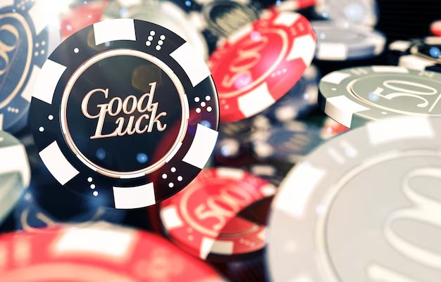 video thumbnail for our Three Card Poker offer guide